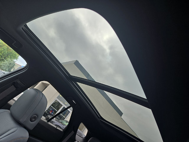 Used 2025 Honda Prologue Elite image 12