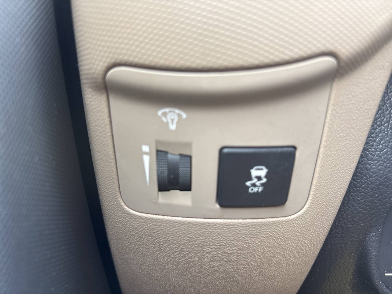 Used 2011 Kia Soul ! FWD image 10