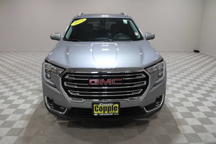 Used 2024 GMC Terrain SLT w/ Tech Package AWD/4WD image 6