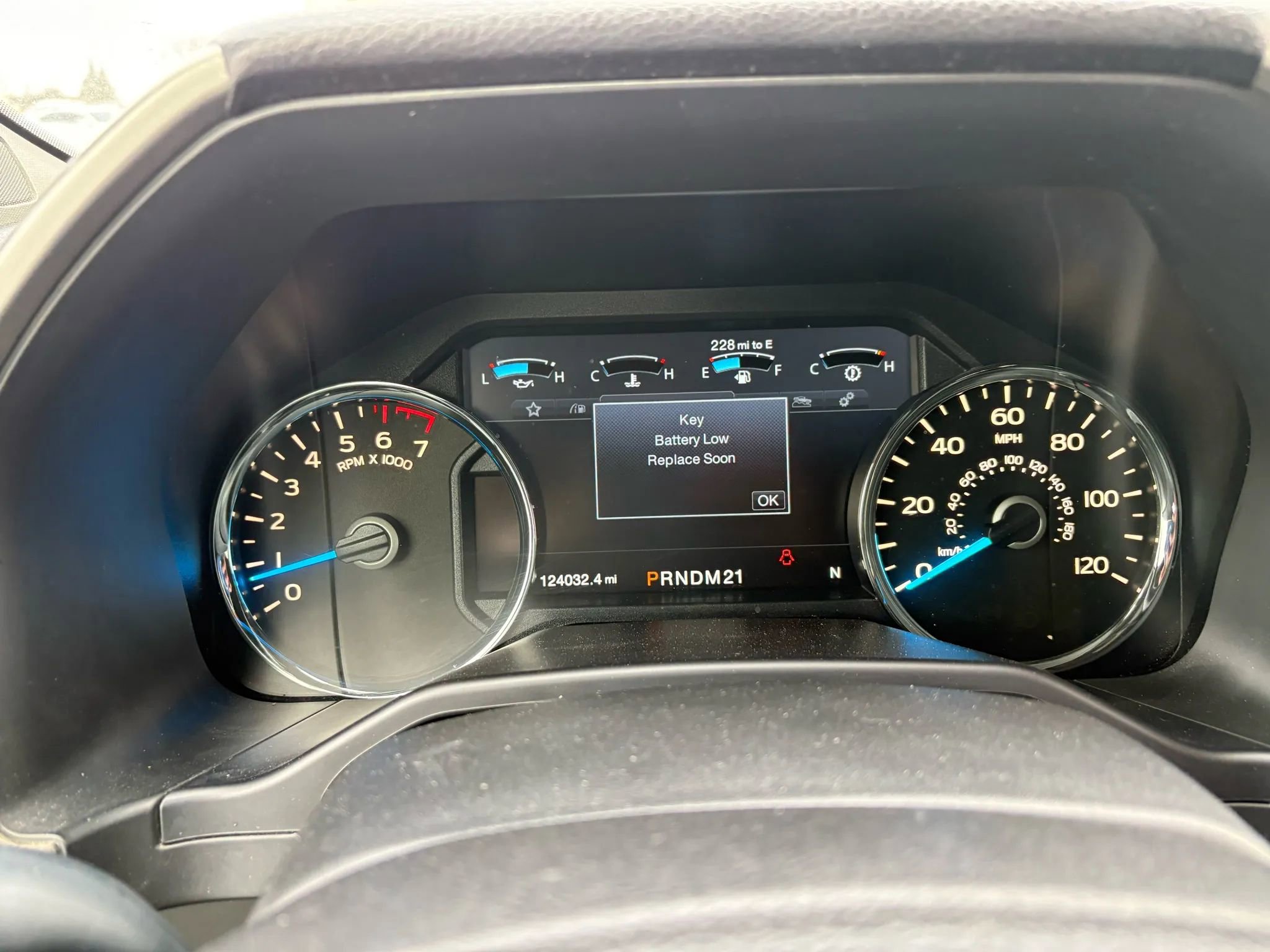 Used 2015 Ford F150 Lariat w/ Equipment Group 502A Luxury image 15