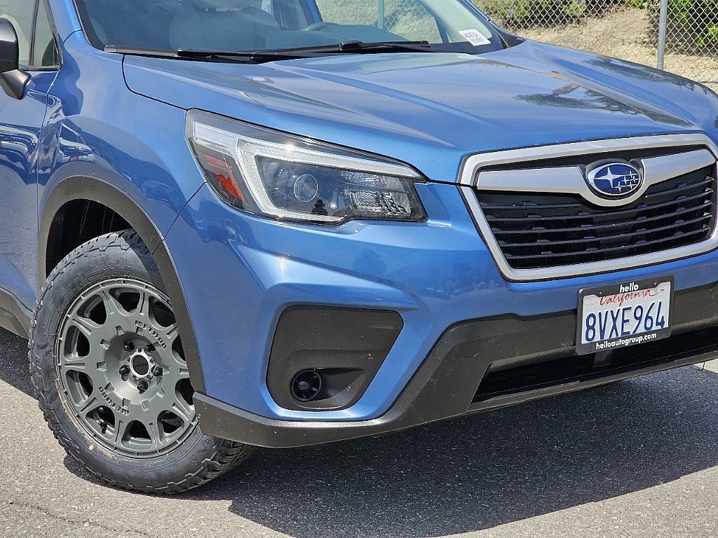 Used 2021 Subaru Forester AWD/4WD image 6
