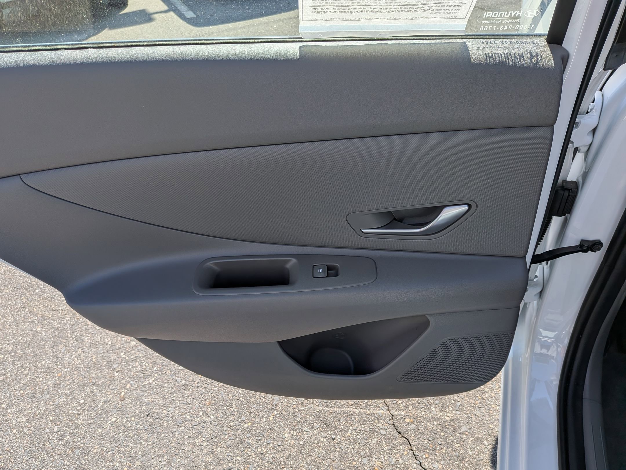 Used 2024 Hyundai Elantra SEL image 27