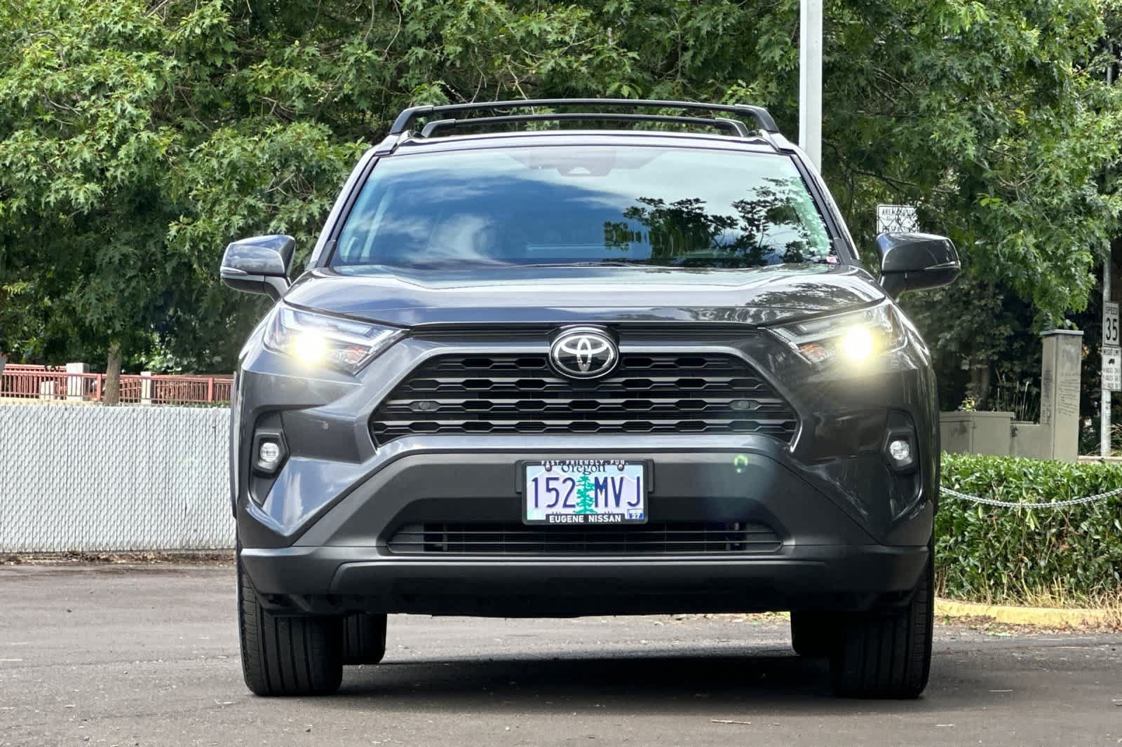 Used 2025 Toyota RAV4 XLE Premium w/ Weather Package AWD/4WD image 10