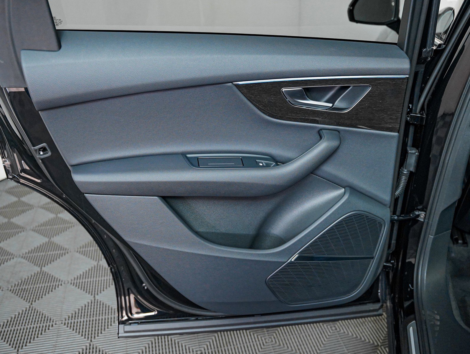 New 2026 Audi Q7 2.0T Premium image 25