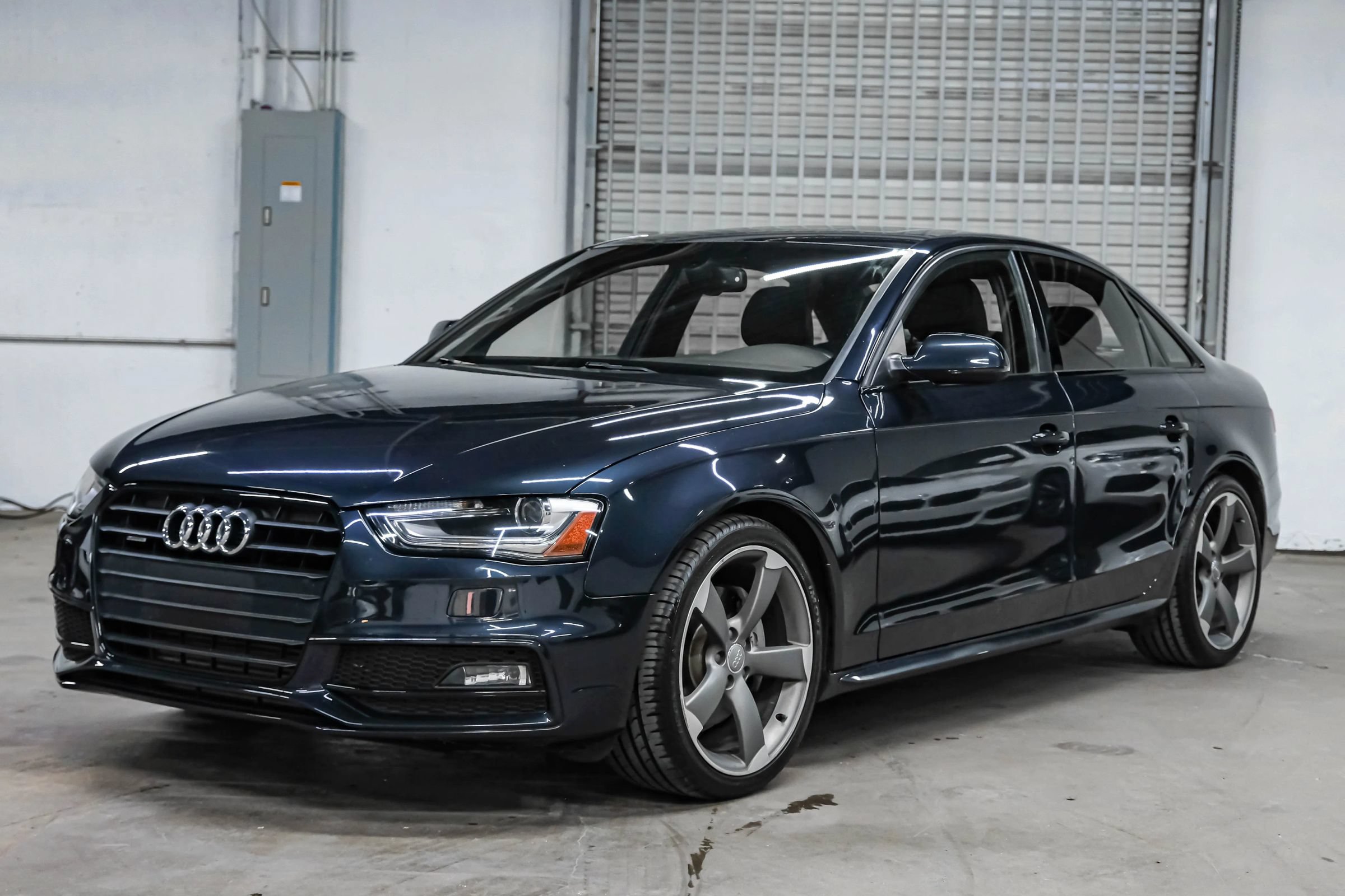 Used 2016 Audi A4 2.0T Premium Plus w/ Technology Package AWD/4WD image 6