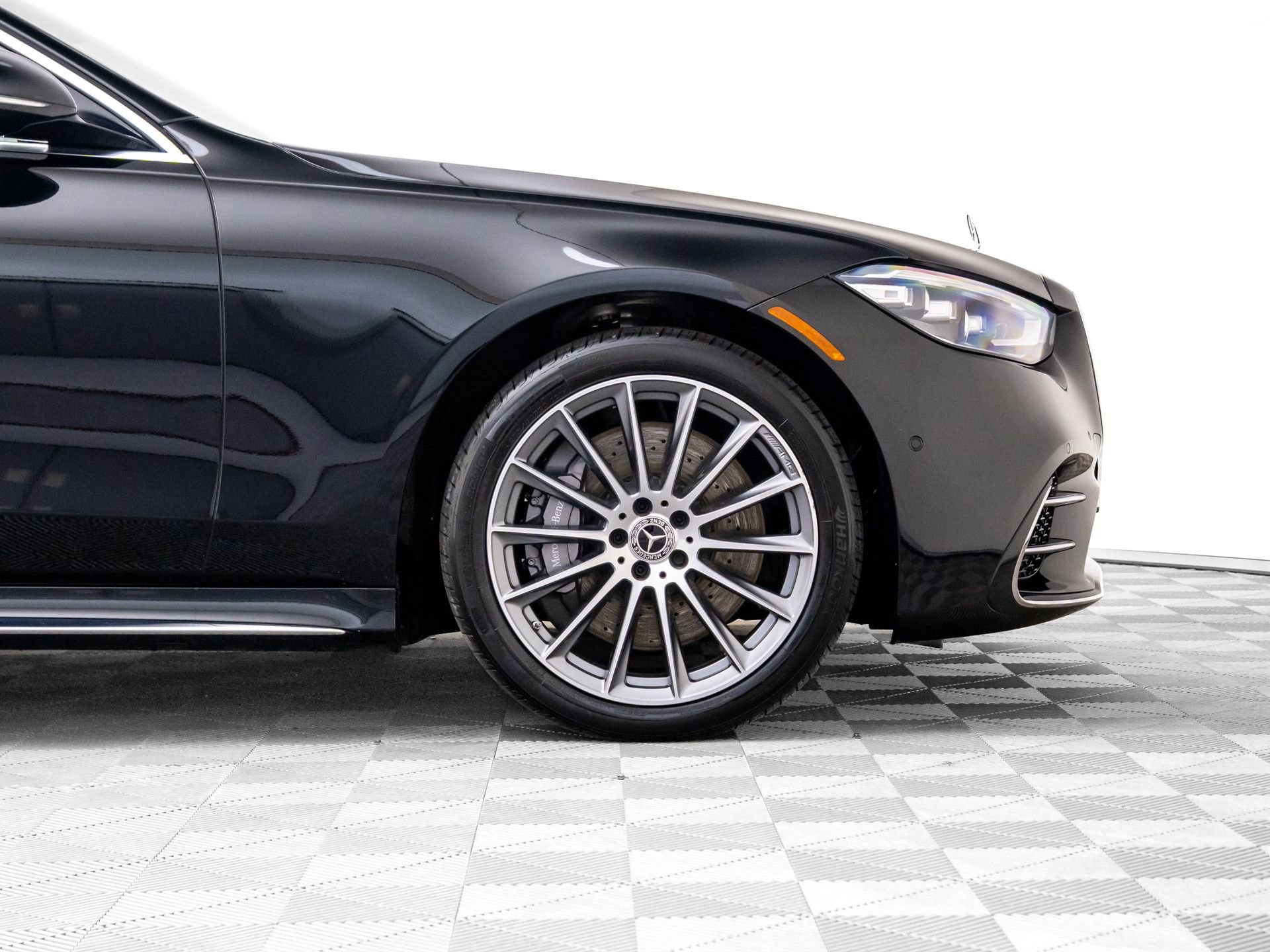 Certified 2024 Mercedes-Benz S 580 4MATIC Sedan image 32