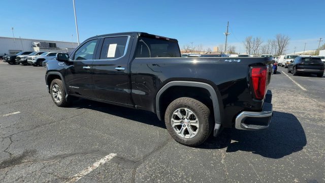Used 2022 GMC Sierra 1500 SLT w/ Max Trailering Package AWD/4WD image 6