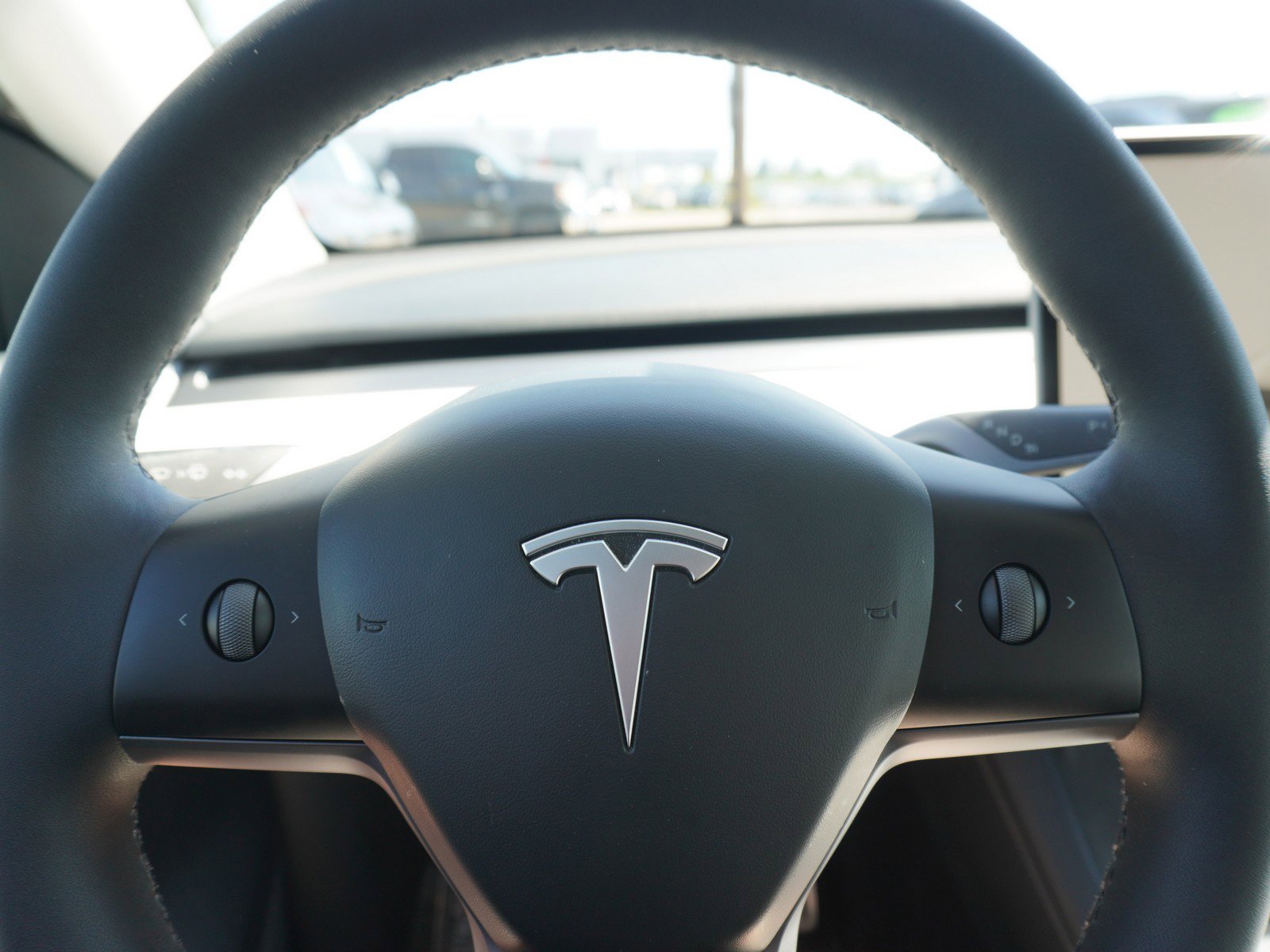 Used 2023 Tesla Model Y Performance image 23