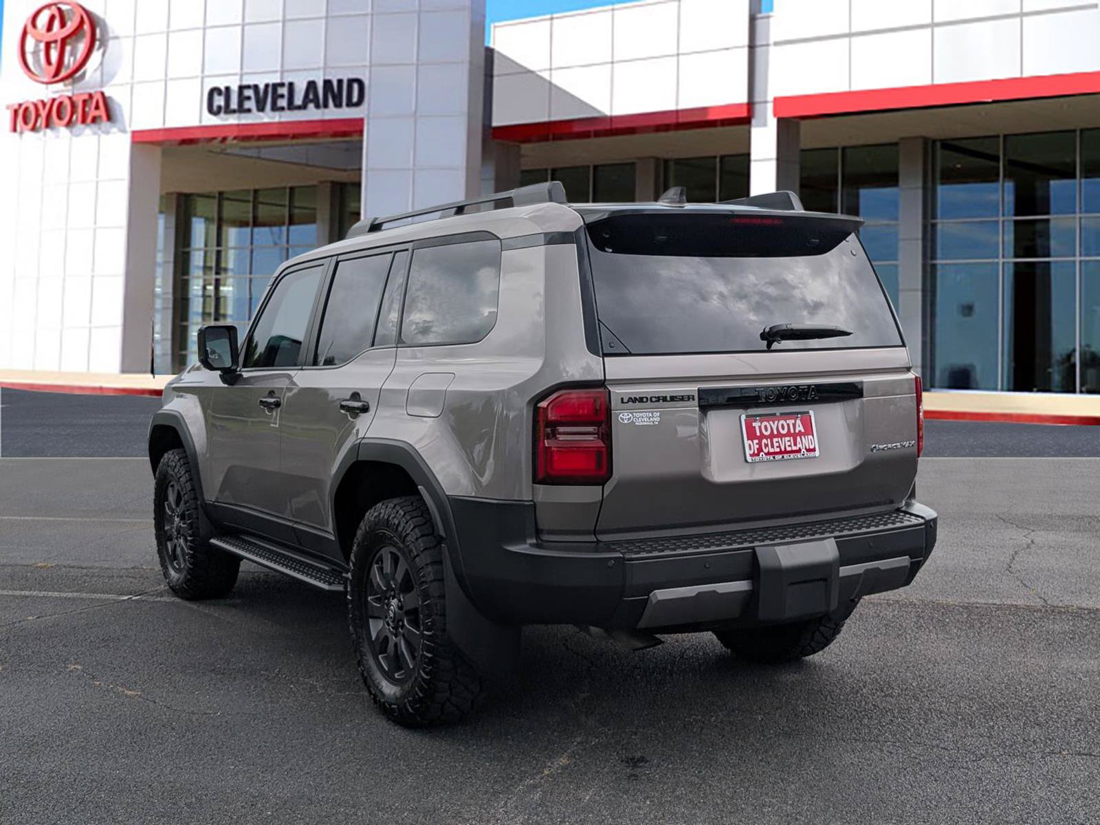Used 2025 Toyota Land Cruiser w/ Premium Package AWD/4WD image 5