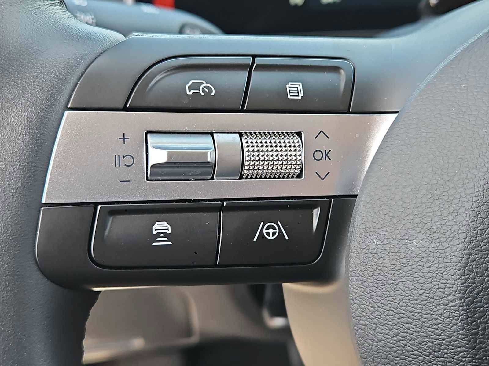 New 2026 Hyundai Tucson SEL image 23