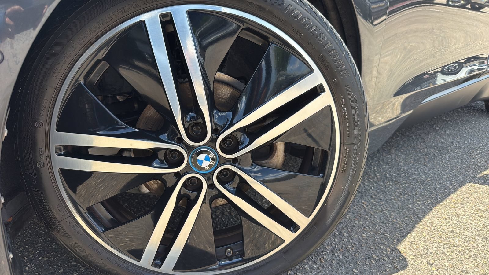 Used 2015 BMW i3 w/ Range Extender RWD image 27