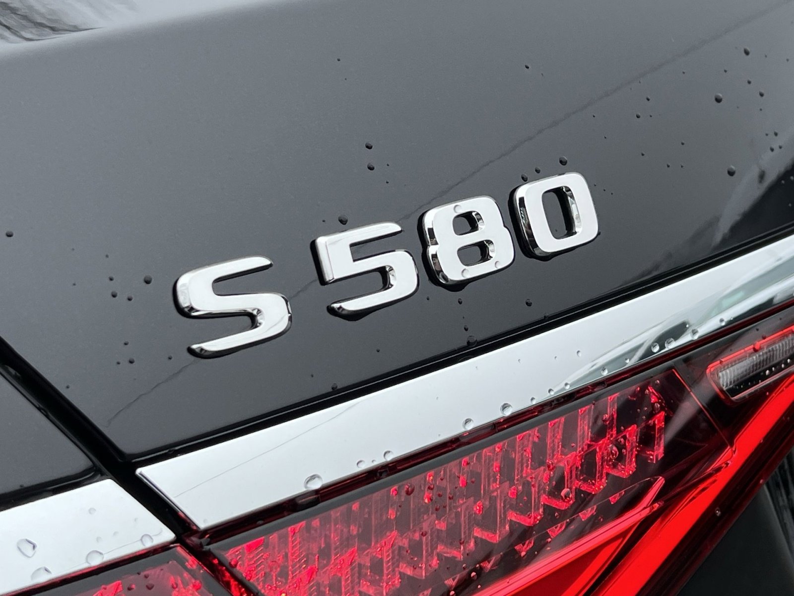 New 2026 Mercedes-Benz S 580 4MATIC Sedan image 29