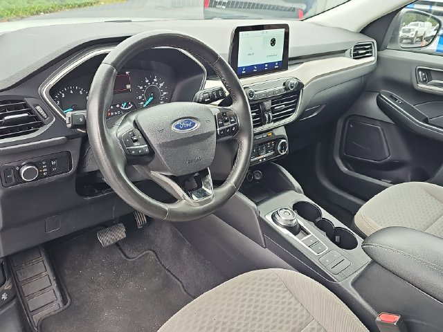 Certified 2022 Ford Escape SE w/ Convenience Package FWD image 18