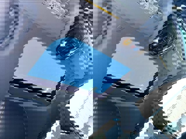 Used 2022 Jeep Grand Cherokee Laredo w/ Luxury Tech Group I AWD/4WD image 18