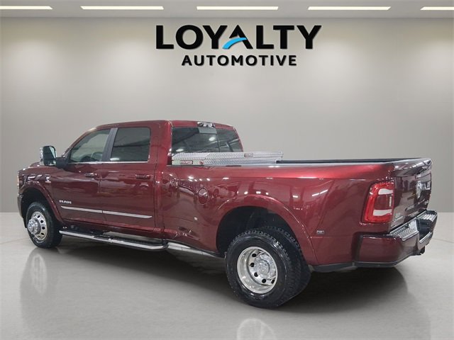 Used 2024 RAM 3500 Limited image 3