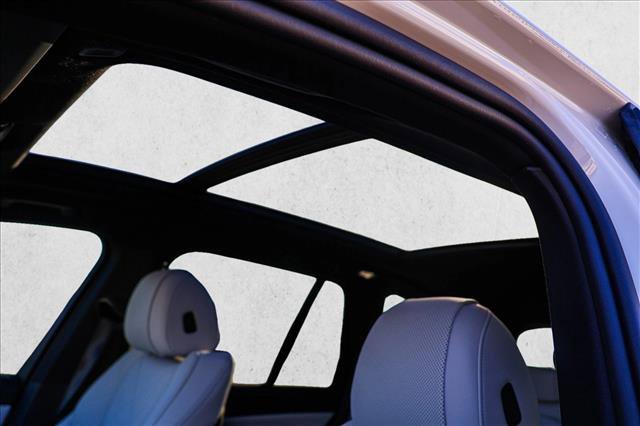 New 2026 BMW X5 xDrive50e w/ M Sport Package image 11
