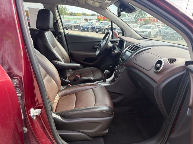 Used 2016 Chevrolet Trax LTZ AWD/4WD image 20