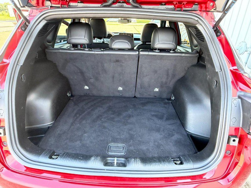 Used 2025 Jeep Compass Trailhawk AWD/4WD image 13