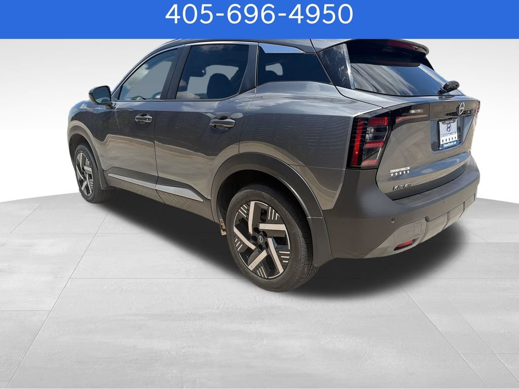 Used 2026 Nissan Kicks SV FWD image 3