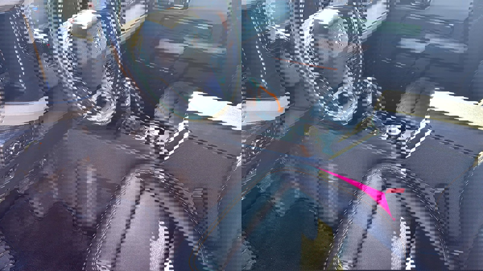 Used 2022 Ford Bronco Badlands image 18