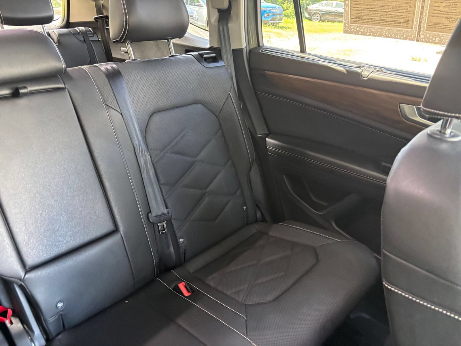 Used 2026 Volkswagen Atlas SE FWD image 40