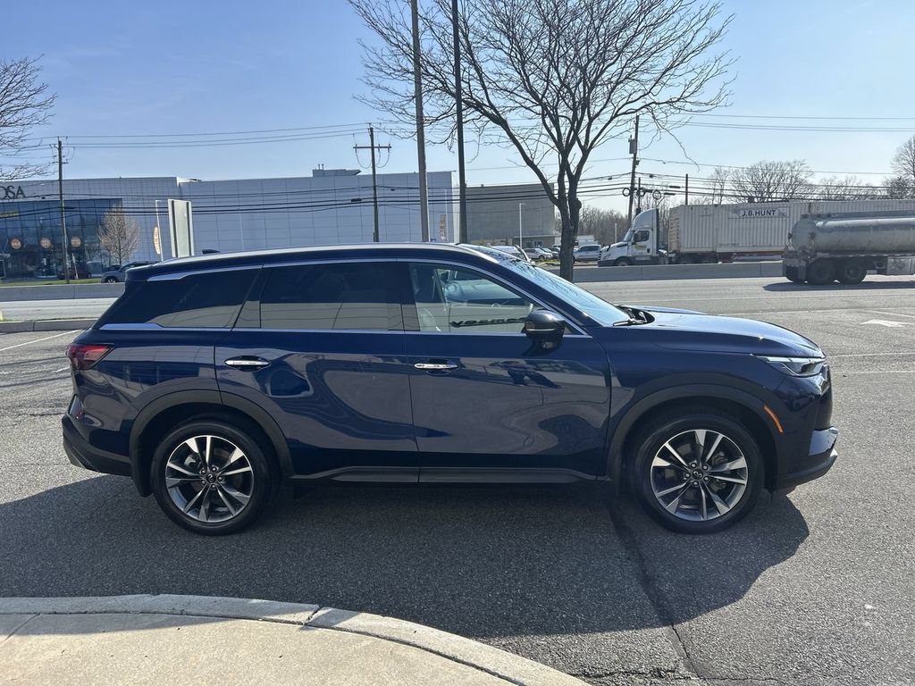 Certified 2022 INFINITI QX60 Luxe w/ Cargo Package AWD/4WD image 9