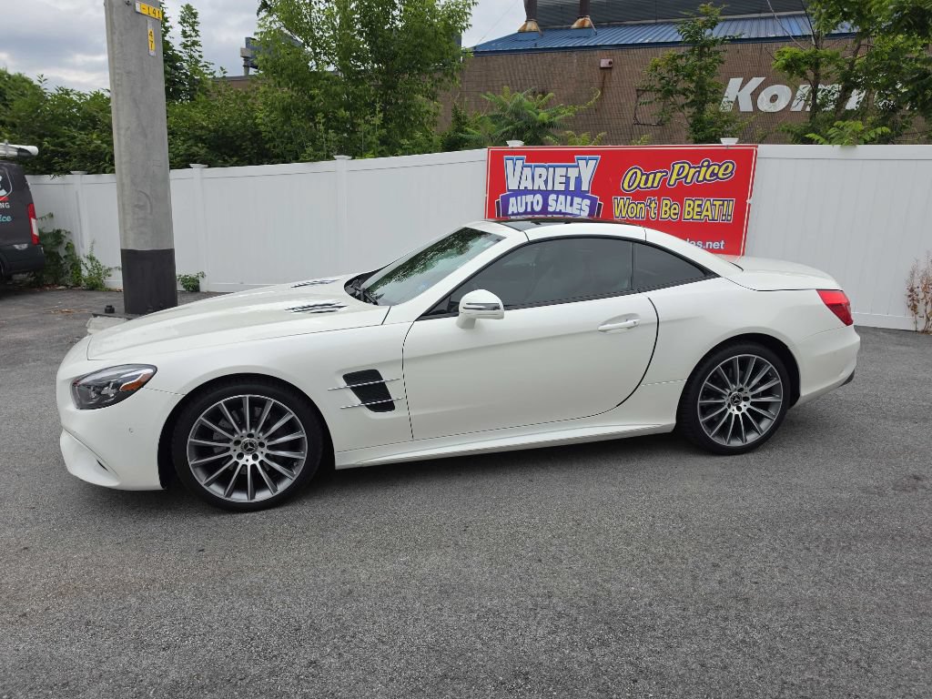 Used 2019 Mercedes-Benz SL 550 w/ Driver Assistance Package image 10