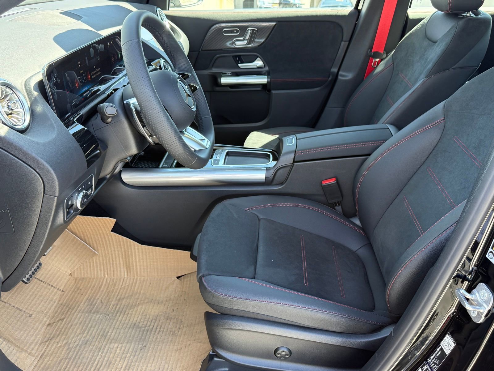 New 2026 Mercedes-Benz GLA 35 AMG 4MATIC image 19
