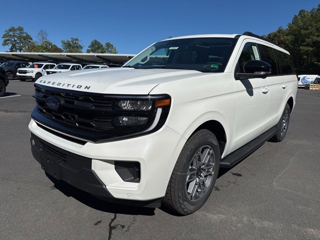 New 2025 Ford Expedition Max Active