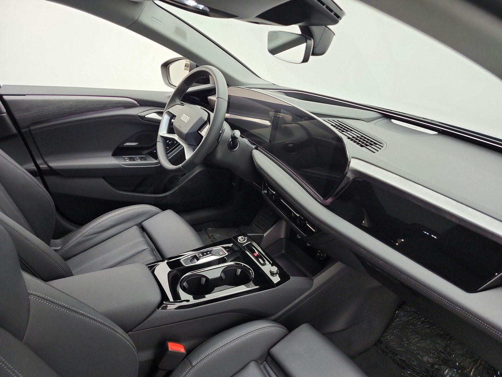 Used 2025 Audi A6 e-tron Premium Plus w/ Premium Plus RWD image 17