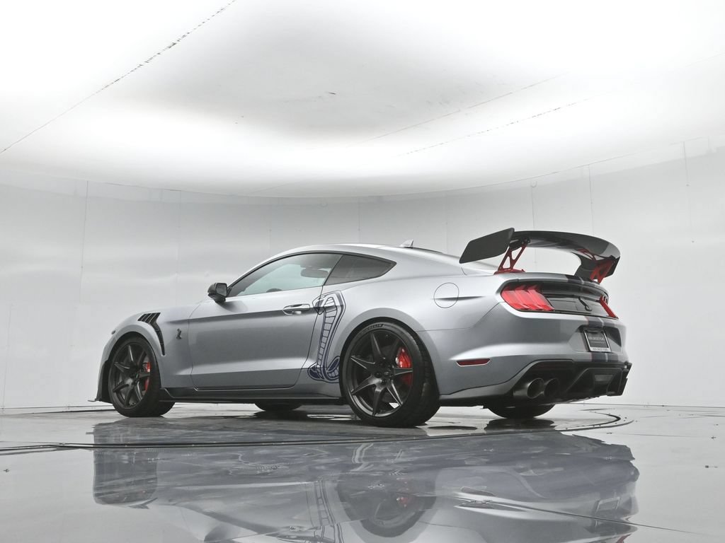 Used 2020 Ford Mustang Shelby GT500 w/ Carbon Fiber Track Pack RWD image 50