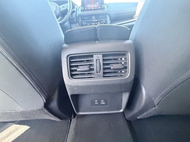 Certified 2023 Nissan Rogue SV image 27