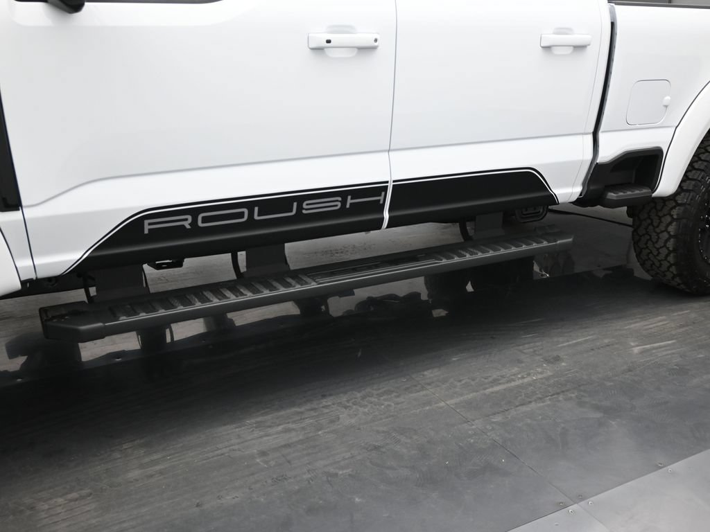 New 2026 Ford F250 Lariat w/ Black Appearance Package AWD/4WD image 26