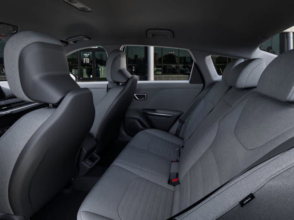 New 2025 Kia K4 EX image 18
