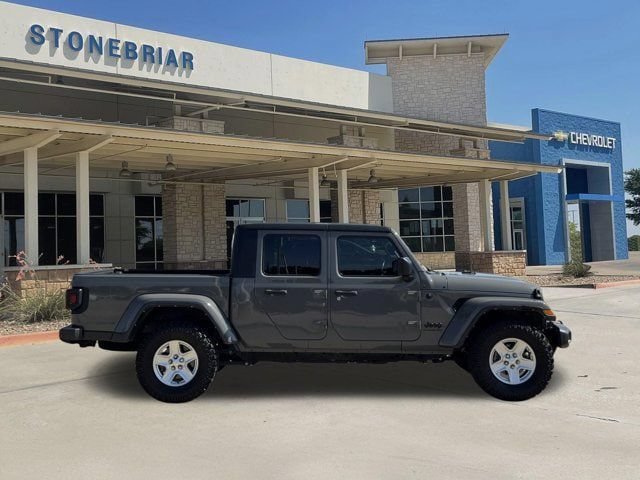Used 2022 Jeep Gladiator Sport AWD/4WD image 4