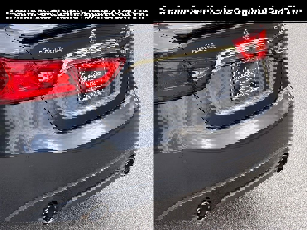 Used 2016 Nissan Maxima SR image 6