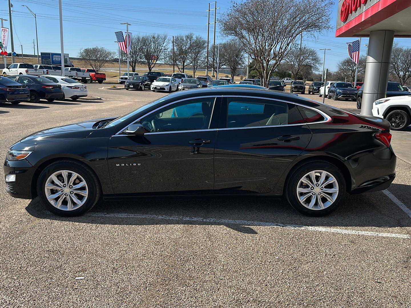 Used 2025 Chevrolet Malibu LT image 7