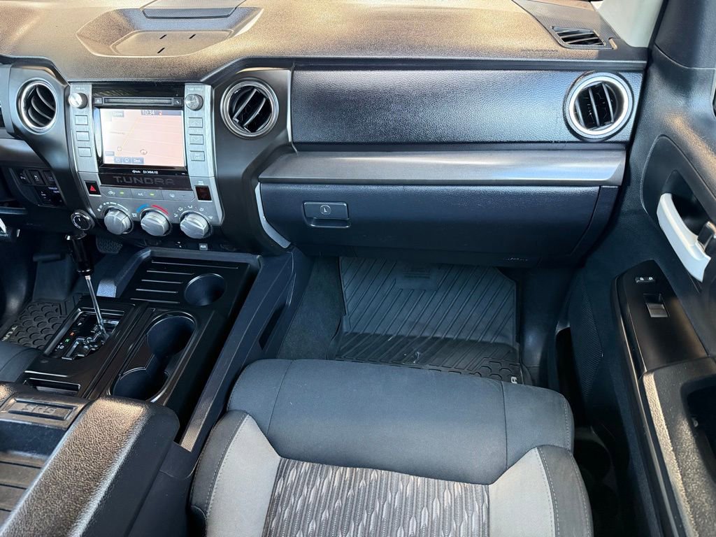 Used 2018 Toyota Tundra SR5 image 11