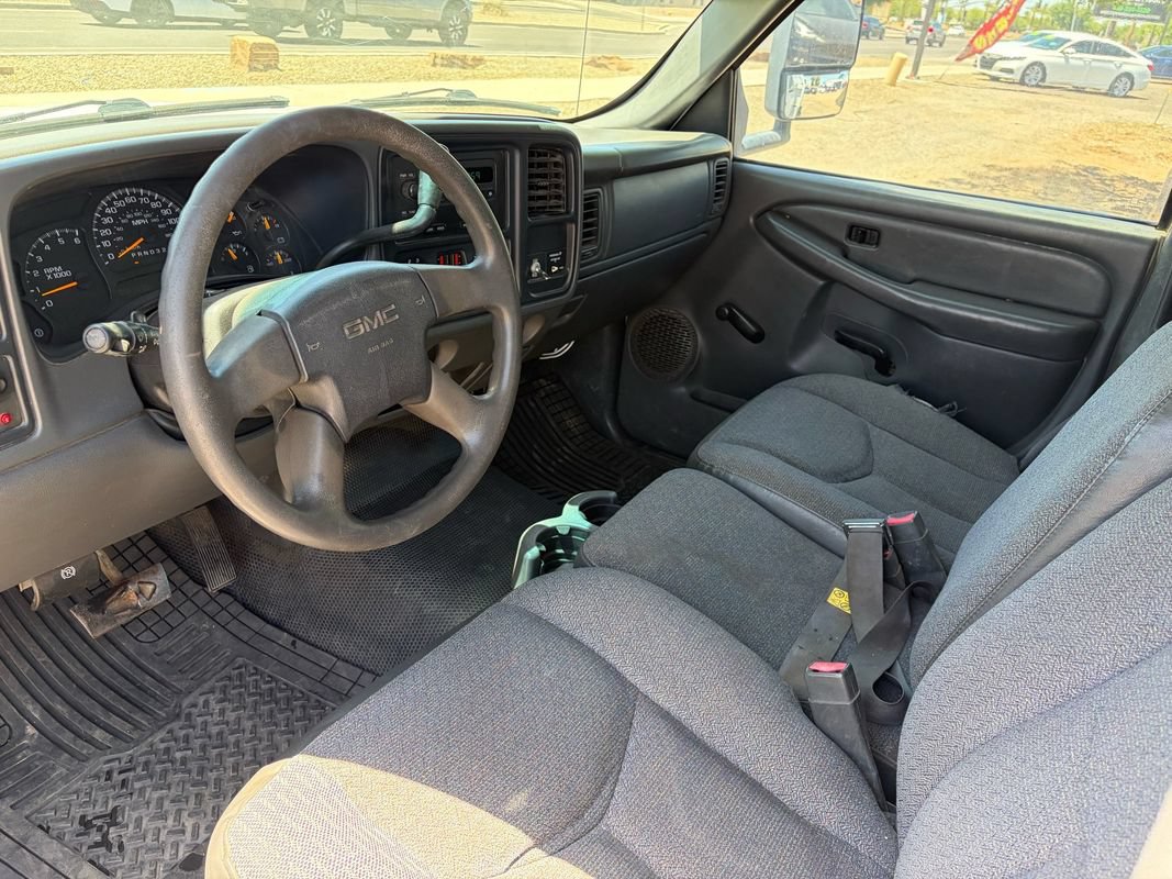 Used 2006 GMC Sierra 3500 W/T RWD image 9