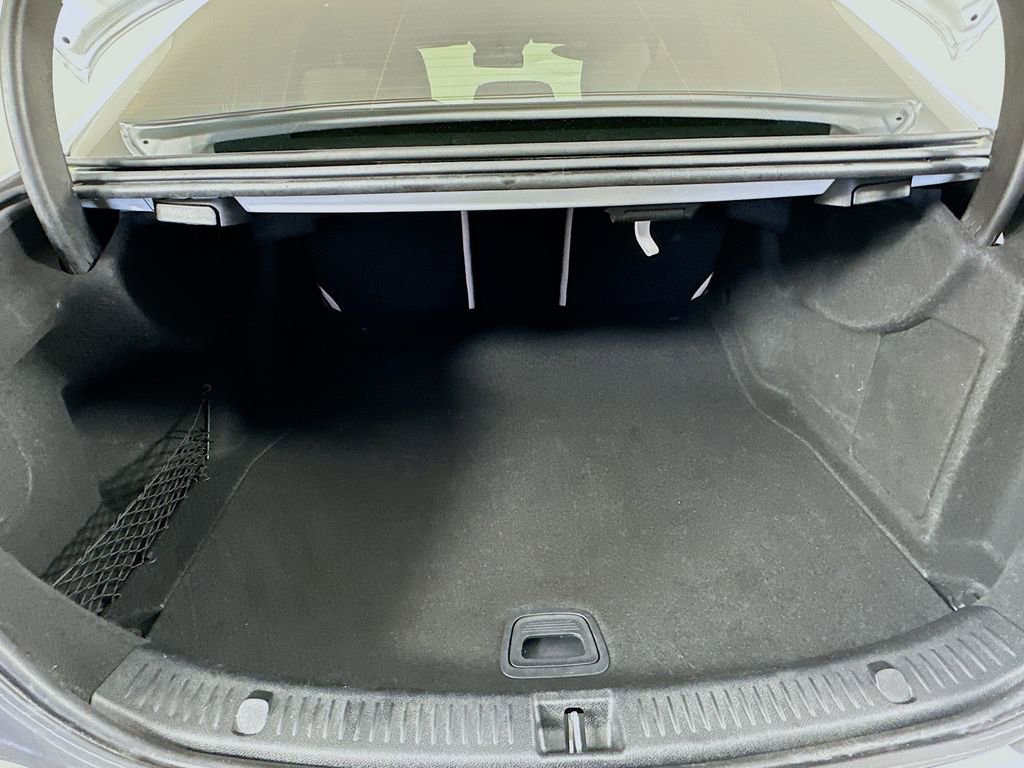 Used 2021 Mercedes-Benz E 350 4MATIC Sedan image 35