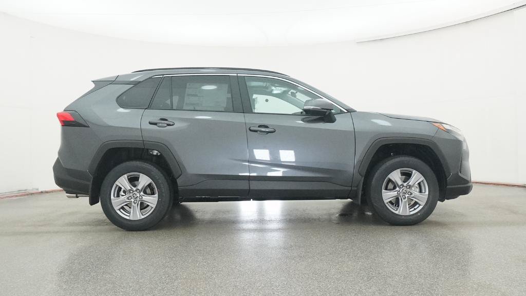 New 2025 Toyota RAV4 XLE w/ Convenience Package FWD image 30
