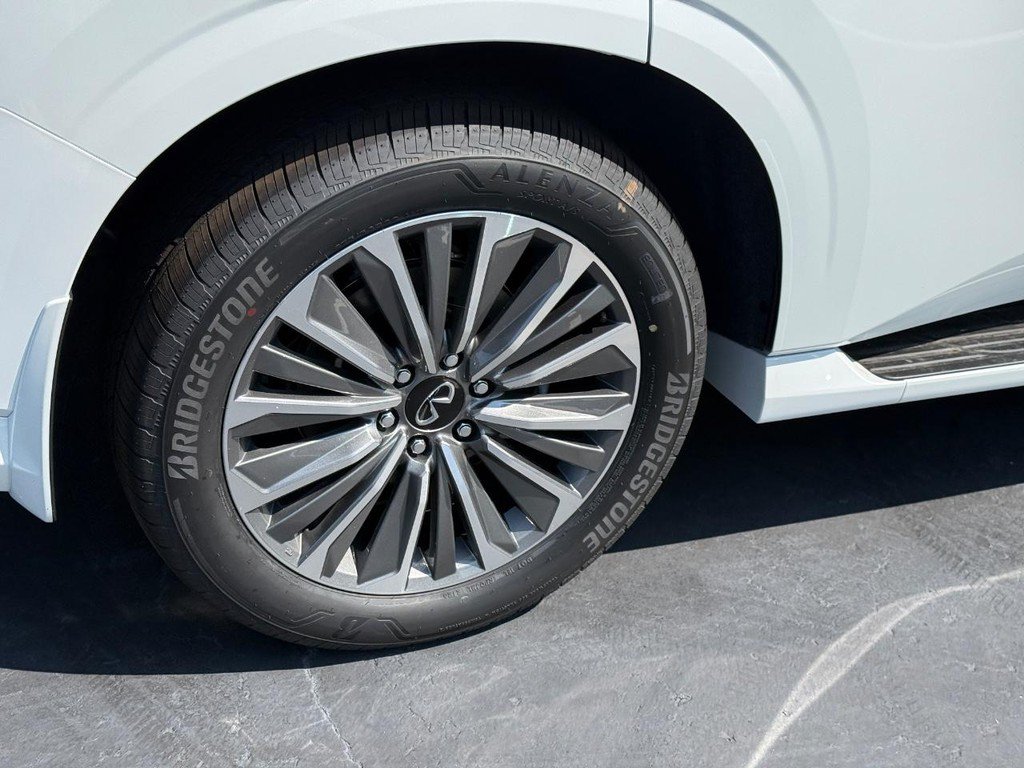 New 2027 INFINITI QX80 Luxe w/ Cargo Package AWD/4WD image 4