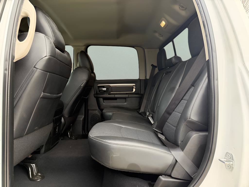 Used 2018 RAM 3500 Big Horn w/ Sport Appearance Group image 14