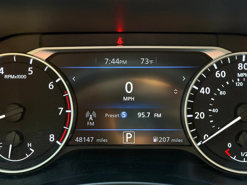 Certified 2023 Nissan Sentra SR w/ SR Premium Package FWD image 33