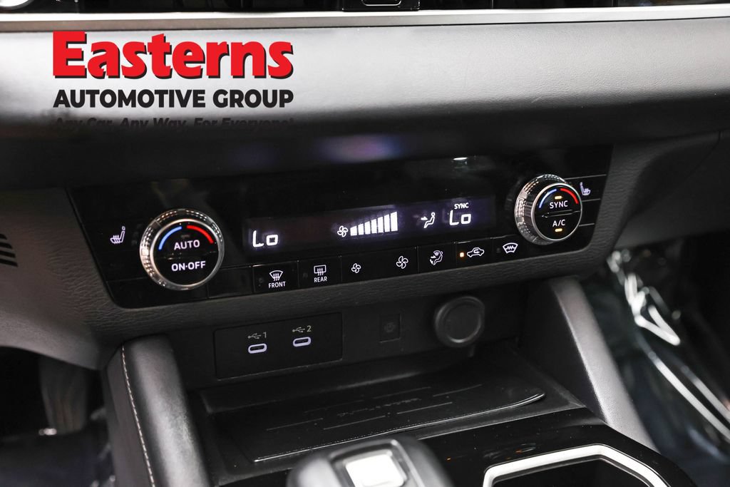 Used 2025 Mitsubishi Outlander SE AWD/4WD image 19