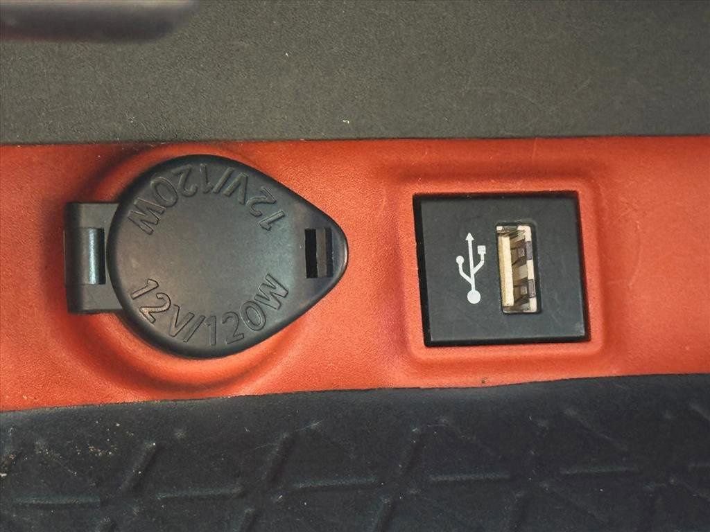 Used 2023 Toyota RAV4 Adventure image 27