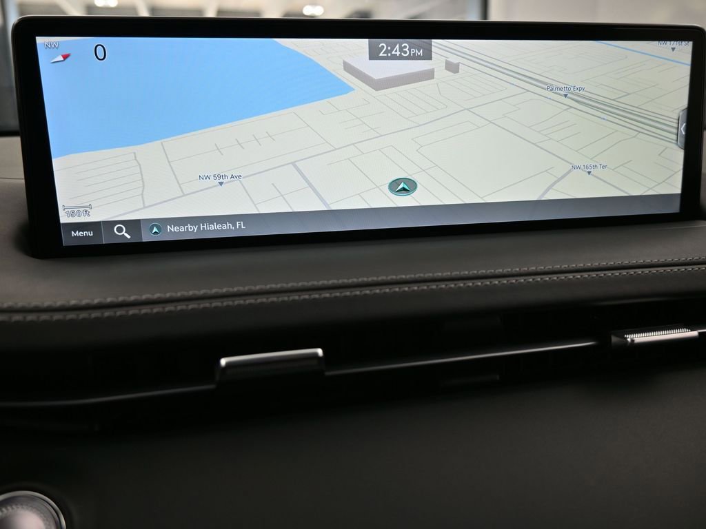 Used 2024 Genesis GV70 2.5T w/ Sport Prestige Package image 20