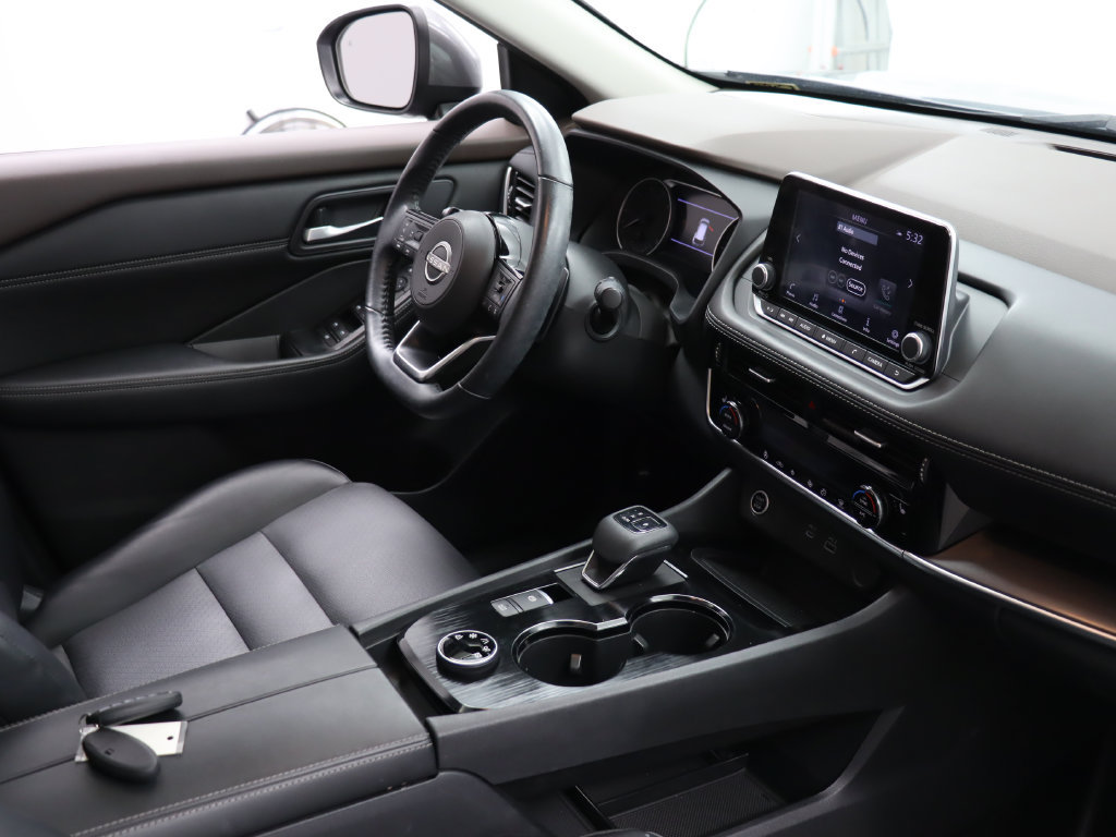 Used 2022 Nissan Rogue SV w/ SV Premium Package AWD/4WD image 25