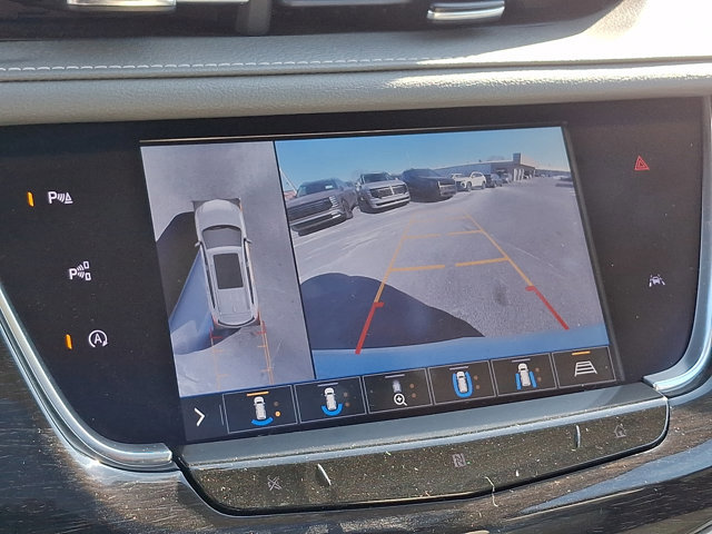Used 2020 Cadillac XT6 Premium Luxury image 19