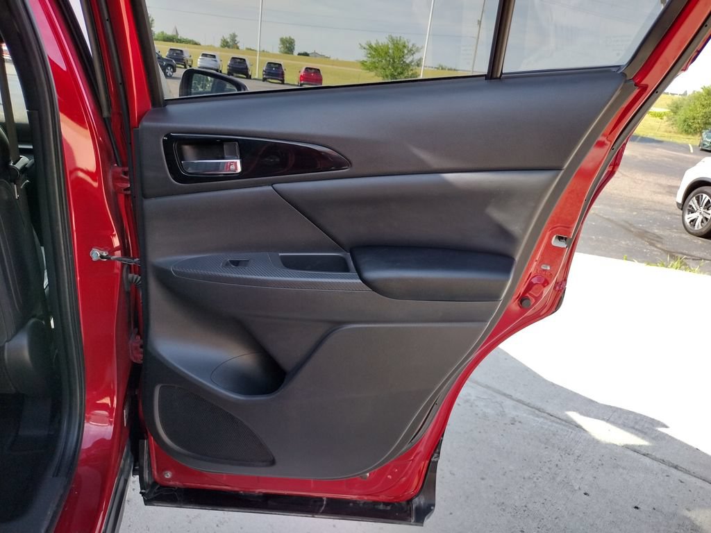 Used 2020 Mitsubishi Eclipse Cross SEL AWD/4WD image 26